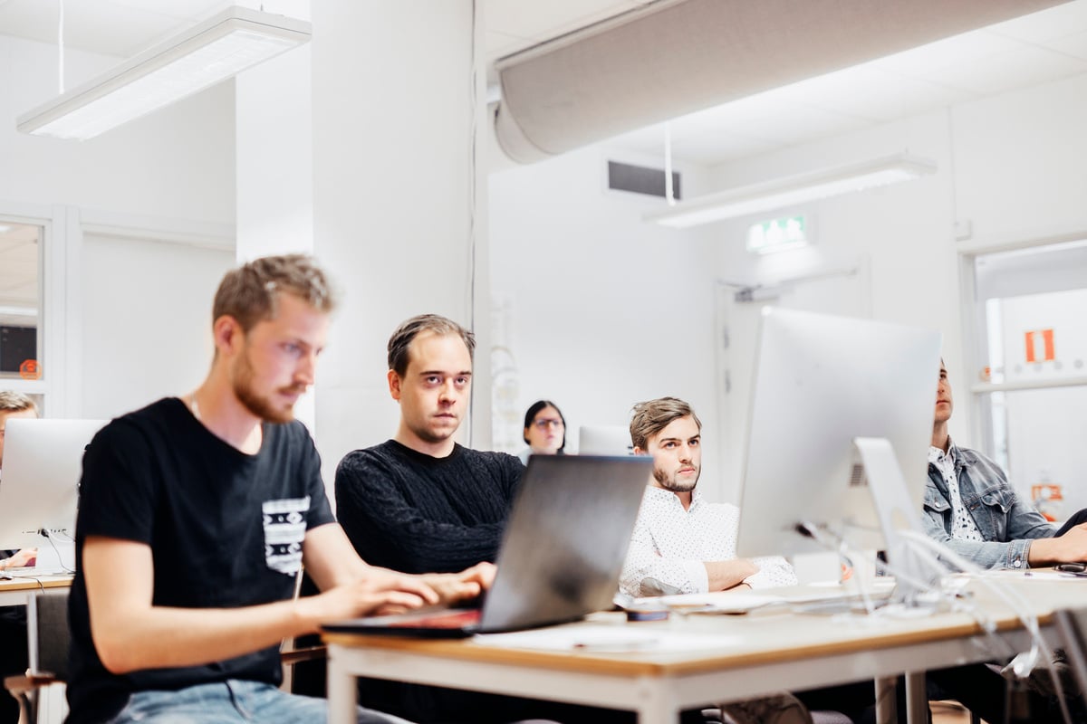 Desenvolvimento de software em projetos empresariais